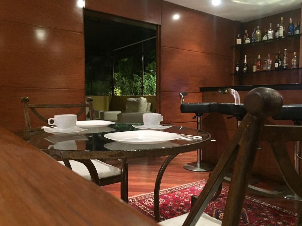Hotel Emaus Bogotá Extérieur photo