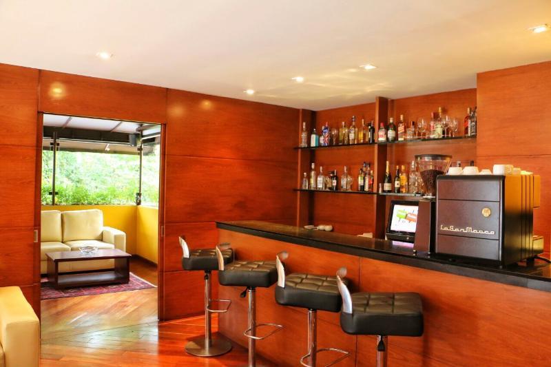 Hotel Emaus Bogotá Extérieur photo
