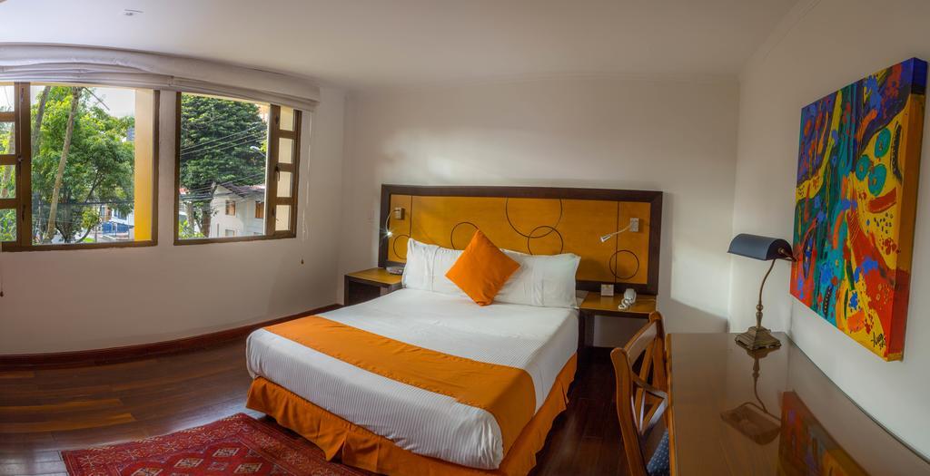 Hotel Emaus Bogotá Extérieur photo