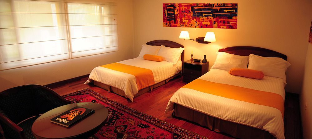 Hotel Emaus Bogotá Extérieur photo